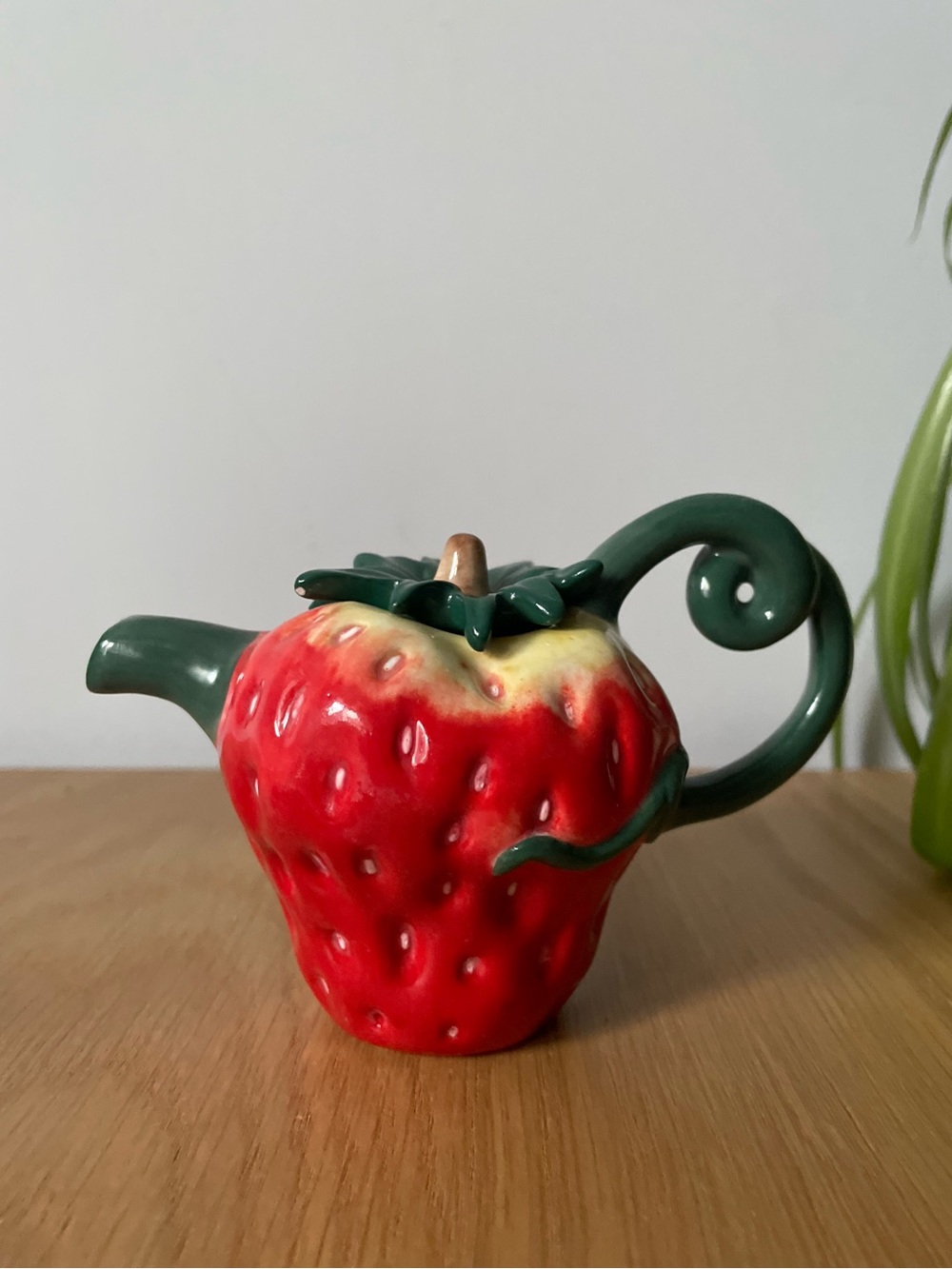 Rare Vintage 2002 Fitz and Floyd Miniature Strawberry Ceramic Teapot Creamer